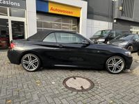 tweedehands BMW 220 2-SERIE Cabrio i High Executive