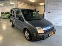 tweedehands Ford Tourneo Connect 1.8-16V SWB 5zits schuifdeur trekhaak