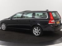 tweedehands Volvo V70 1.6 D2 Momentum | Schuifdak | Leder | Stoelverwarming | Navi