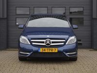 tweedehands Mercedes B180 Ambition | NAVI | LEER | TREKHAAK |