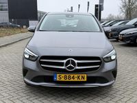 Occasion Mercedes B250e Business 218 PK (160 kW) 2022 Grijs (metallic) MPV