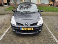 tweedehands Renault Clio 1.6-16V Dynam.Luxe