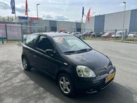 tweedehands Toyota Yaris 1.3 VVT-i S-Line