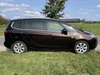 tweedehands Opel Zafira Tourer 1.4 Cosmo 140PK met navigatie en trekhaak