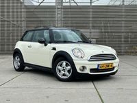 tweedehands Mini Cooper Cooper 1.6BNS LINE AIRCO/LEER/LM VELGEN/PANODAK !