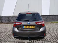 tweedehands Toyota Yaris 1.5 Hybrid Dynamic