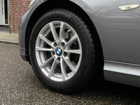 Occasion BMW 318 143 PK (105 kW) 2009 Grijs Stationwagen