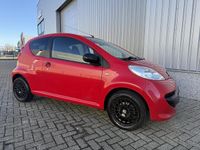 Occasion Peugeot 107 Sport 68 PK (50 kW) 2007 Rood Hatchback