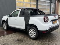 tweedehands Dacia Duster 1.5 DCI Pick-up 115pk 4x4 Airco Cruise controle 2-Persoons Telefoonverbinding Euro 6 Lichtmetalenvelgen Open laadbak P-up Openlaadbak