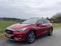 Occasion Infiniti Q30 Premium 156 PK (114 kW) 2017 Rood SUV