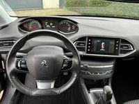 tweedehands Peugeot 308 1.2 VTi | Airco | Nap | Cruise | Navi | Garantie
