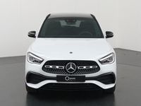 tweedehands Mercedes GLA250 e Business Solution AMG Limited | Panoramadak | Sfeerverlichting | Nightpakket | 20'' Velgen | MBUX augmented reality | achteruitrijcamera |
