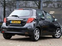 Occasion Toyota Yaris 75 PK (55 kW) 2015 Zwart Hatchback