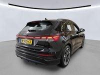 Occasion Audi Q4 e-tron Competition 150 kW (204 PK) 2021 Zwart (metallic) SUV