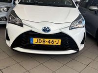 Occasion Toyota Yaris Hybrid 73 PK (53 kW) 2020 Wit Hatchback