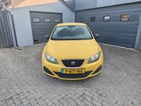 Occasion Seat Ibiza 60 PK (44 kW) 2009 Geel Hatchback