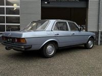 Occasion Mercedes 200 60 PK (44 kW) 1981 Blauw Sedan
