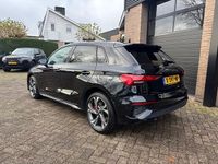 Occasion Audi A3 Sportback Competition 150 PK (110 kW) 2021 Zwart Hatchback