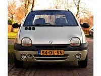 tweedehands Renault Twingo 1.2 Initiale MET AIRCO'S, LEDEREN BEKLEDING EN MEER!