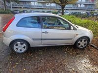 tweedehands Ford Fiesta 1.3-8V Futura