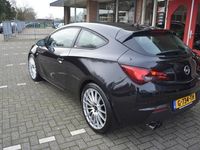 tweedehands Opel Astra GTC 1.4 Turbo Sport