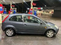 tweedehands Ford Fiesta 1.25-16V Celebration