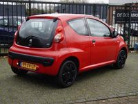 tweedehands Peugeot 107 1.0-12V XR RED HOT