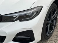 Occasion BMW 330 Executive 184 PK (135 kW) 2021 Wit Stationwagen