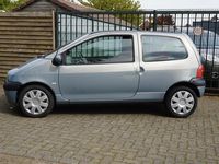 tweedehands Renault Twingo 1.2 Privilège Automaat