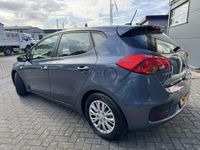 Occasion Kia Ceed 99 PK (72 kW) 2015 Grijs Hatchback