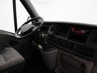 tweedehands Renault Master T33 2.5 dCi L1H1 + IMPERIAAL / CRUISE CONTROL / AIRCO / TREKHAAK