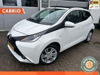 Occasion Toyota Aygo X-wave 69 PK (50 kW) 2015 Wit Hatchback