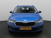 Occasion Skoda Octavia Business Line 204 PK (150 kW) 2024 Blauw Stationwagen