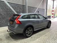 tweedehands Volvo V60 CC 2.0 D4 Polar+ | Schuif/kanteldak | Leder | Trekhaa