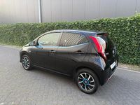Occasion Toyota Aygo X-play 72 PK (52 kW) 2019 Zwart (metallic) Hatchback