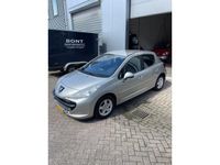 Occasion Peugeot 207 95 PK (69 kW) 2007 Grijs Hatchback