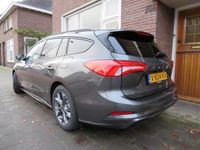 tweedehands Ford Focus Wagon 1.0 EcoBoost Hybrid ST Line X Business winterpakket