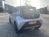 tweedehands Toyota Aygo 1.0 VVT-i x-play NL-Auto / Camera / Airco / Cruise Control / Winterbandenset / l.m. velgen