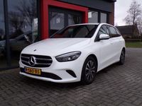 tweedehands Mercedes B180 Business Solution Wide Screen Zwarte hemel NAP Nieuwstaat!!!