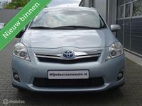 tweedehands Toyota Auris 1.8 Full Hybrid Aut. Dynamic, Weinig km !, Dealer