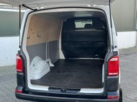 tweedehands VW Transporter 2.0 TDI L2H1 Automaat Achterklep MARGE Airco Navig