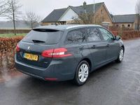 tweedehands Peugeot 308 SW 1.2 PureTech Blue Lease Executive ECC/PANO/NAVI