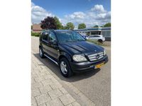 tweedehands Mercedes ML320 M-KLASSEBENZINE AUTOMAAT ( AUTO LOOPT ALLEEN STATIONAIR REAGEERT NIET OP HET GASPEDAAL )