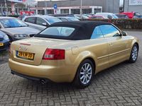 Occasion Audi A4 Cabriolet Exclusive 170 PK (125 kW) 2003 Geel Cabriolet