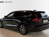 tweedehands Volvo V60 Core, B3 mild hybrid, Benzine + Navi + Winter Pack + Park Assist Pack + ....