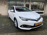 tweedehands Toyota Auris 1.8 Hybrid Volcano Edition Achteruitrijcamera/Crui