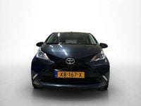 Occasion Toyota Aygo X-play 69 PK (50 kW) 2016 Grijs metallic Hatchback