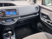 Occasion Toyota Yaris Hybrid Comfort 73 PK (53 kW) 2015 Wit Hatchback