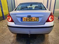 tweedehands Ford Mondeo 2.5 V6 Ghia