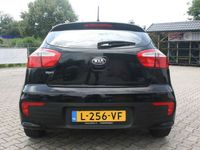 tweedehands Kia Rio 1.2 CVVT EconomyLine Airco - Sportvelgen